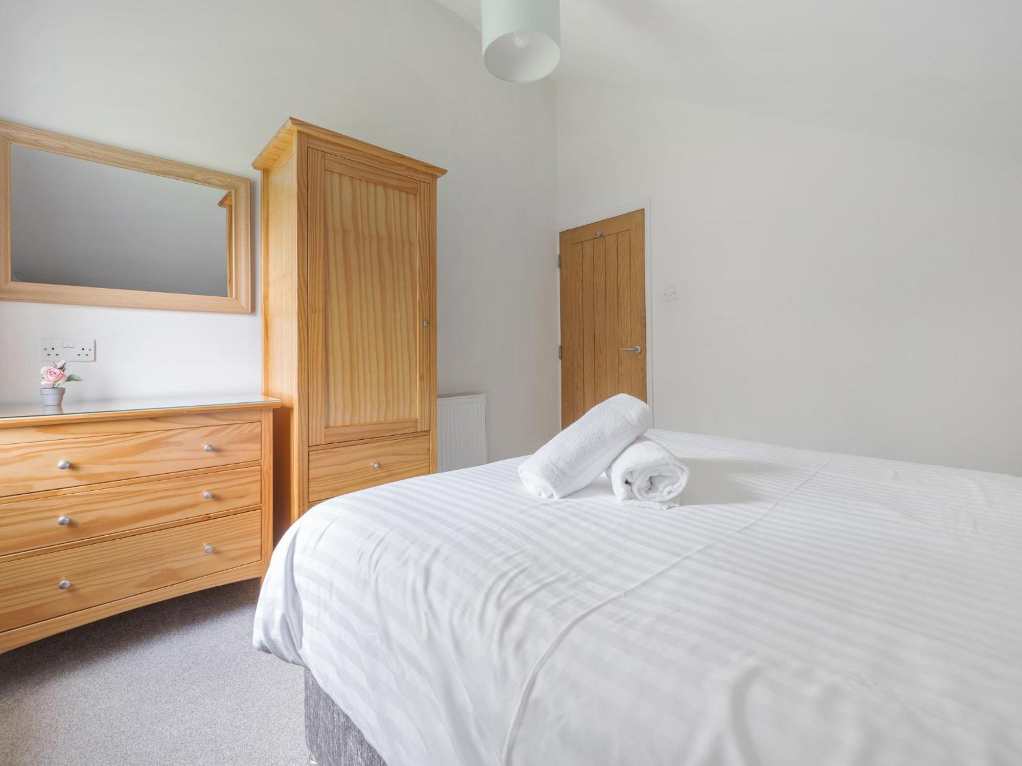 Yew - Woodland Cottages Bowness-on-Windermere Esterno foto