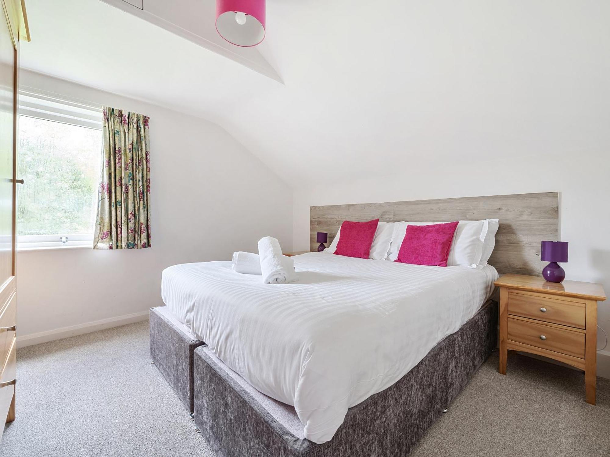 Yew - Woodland Cottages Bowness-on-Windermere Esterno foto