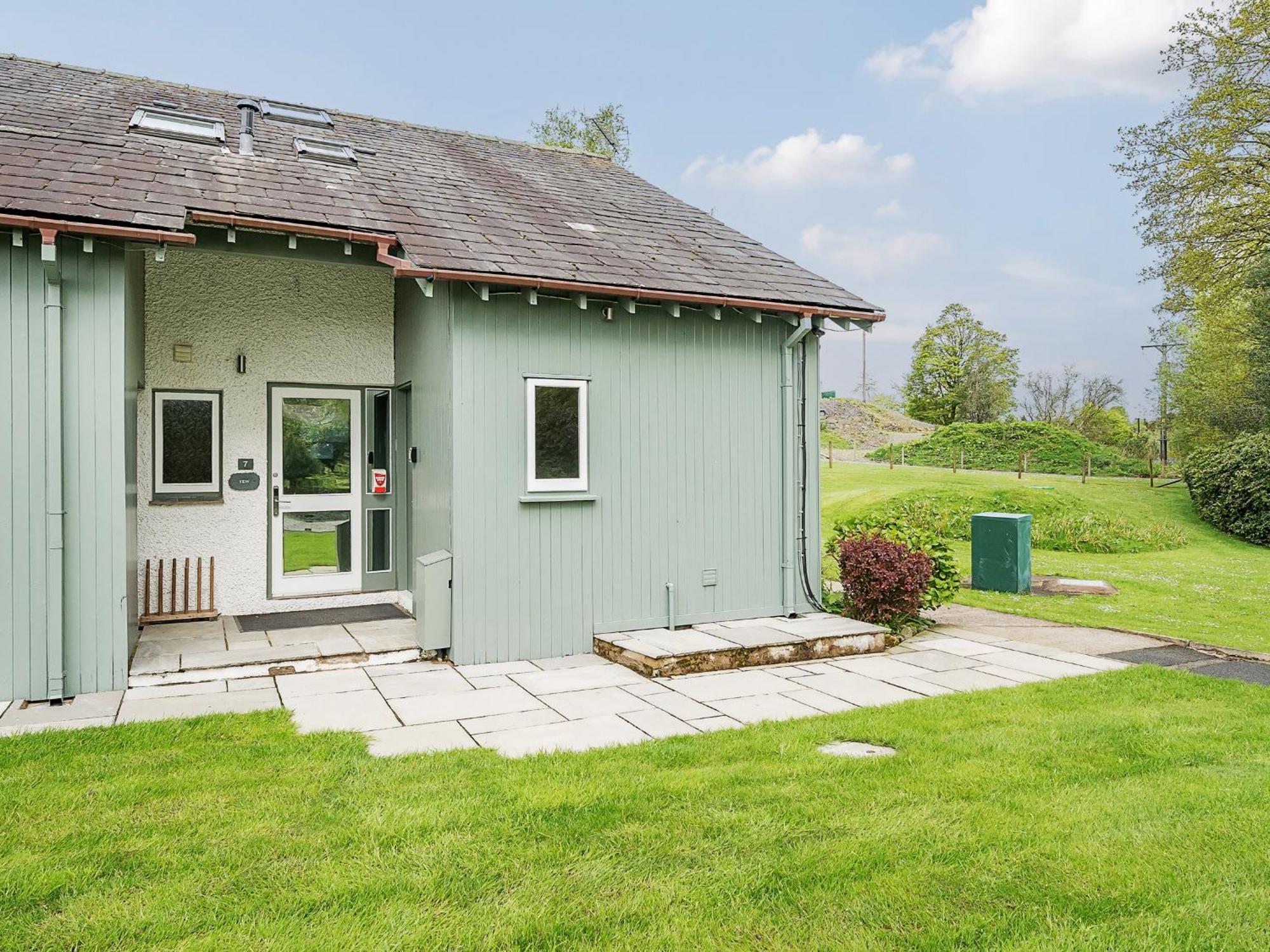 Yew - Woodland Cottages Bowness-on-Windermere Esterno foto